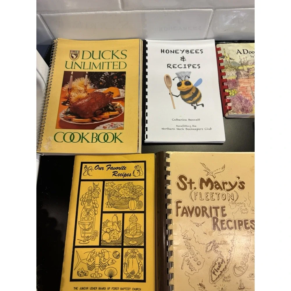 Lot of 9‎ Community Cookbooks